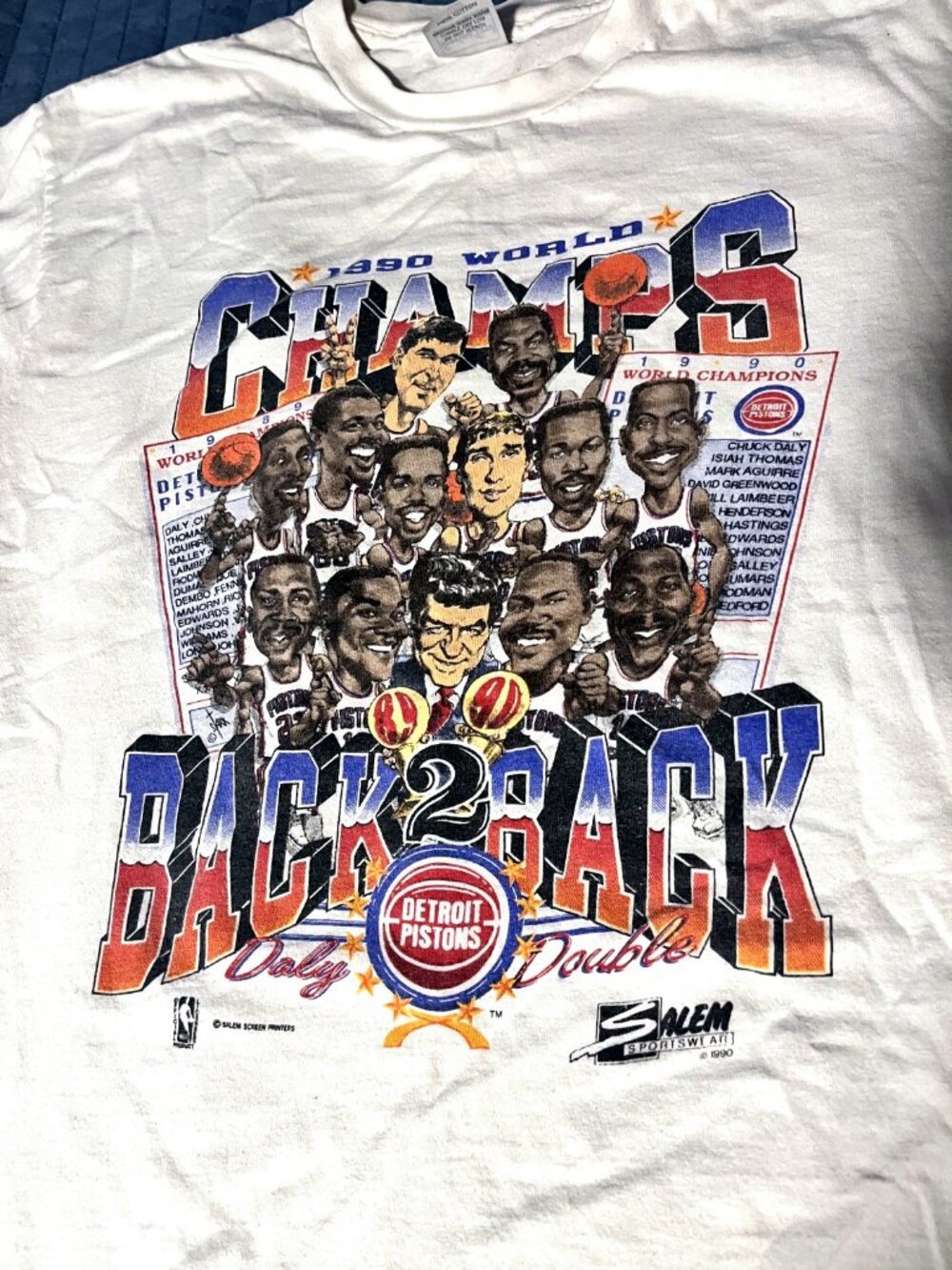 Vintage 1990 Detroit Pistons Back 2 Back Salem Tee L